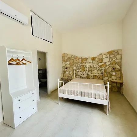 Tenuta Tinelli Sonia-3